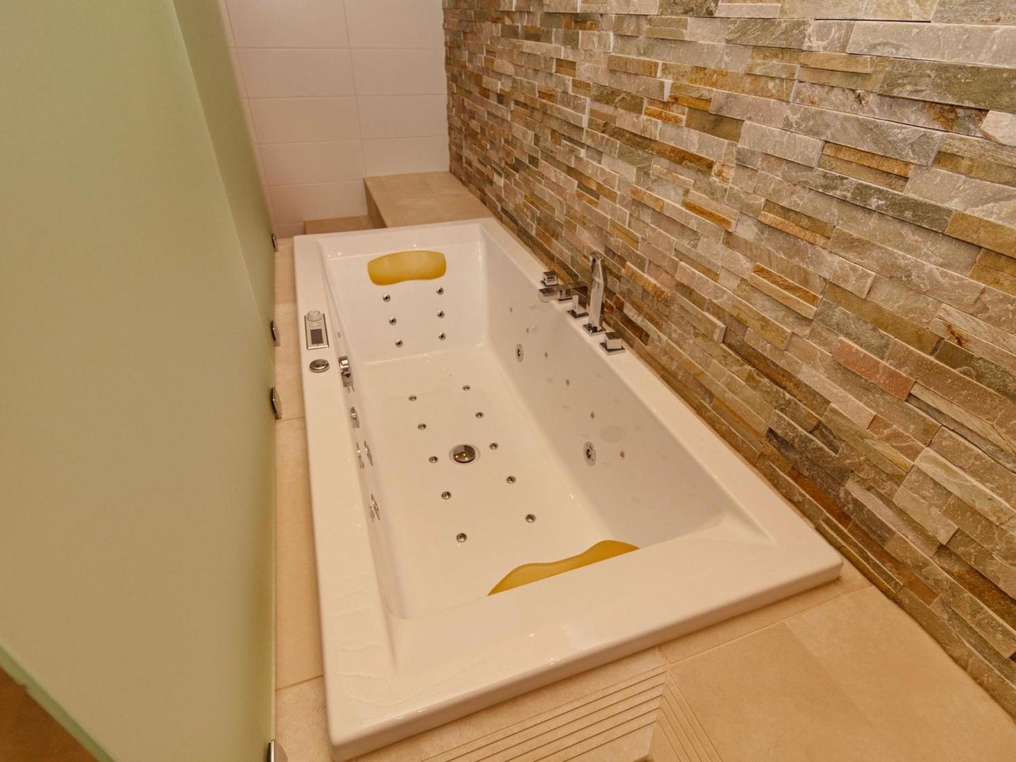 Holiday Home Holy Lake Chalet A By Interhome Kuusamo Exteriör bild